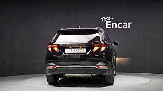 HYUNDAI TUCSON NX4 2021