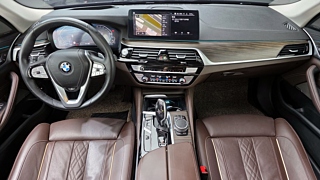 BMW 5-SERIES G30 2020