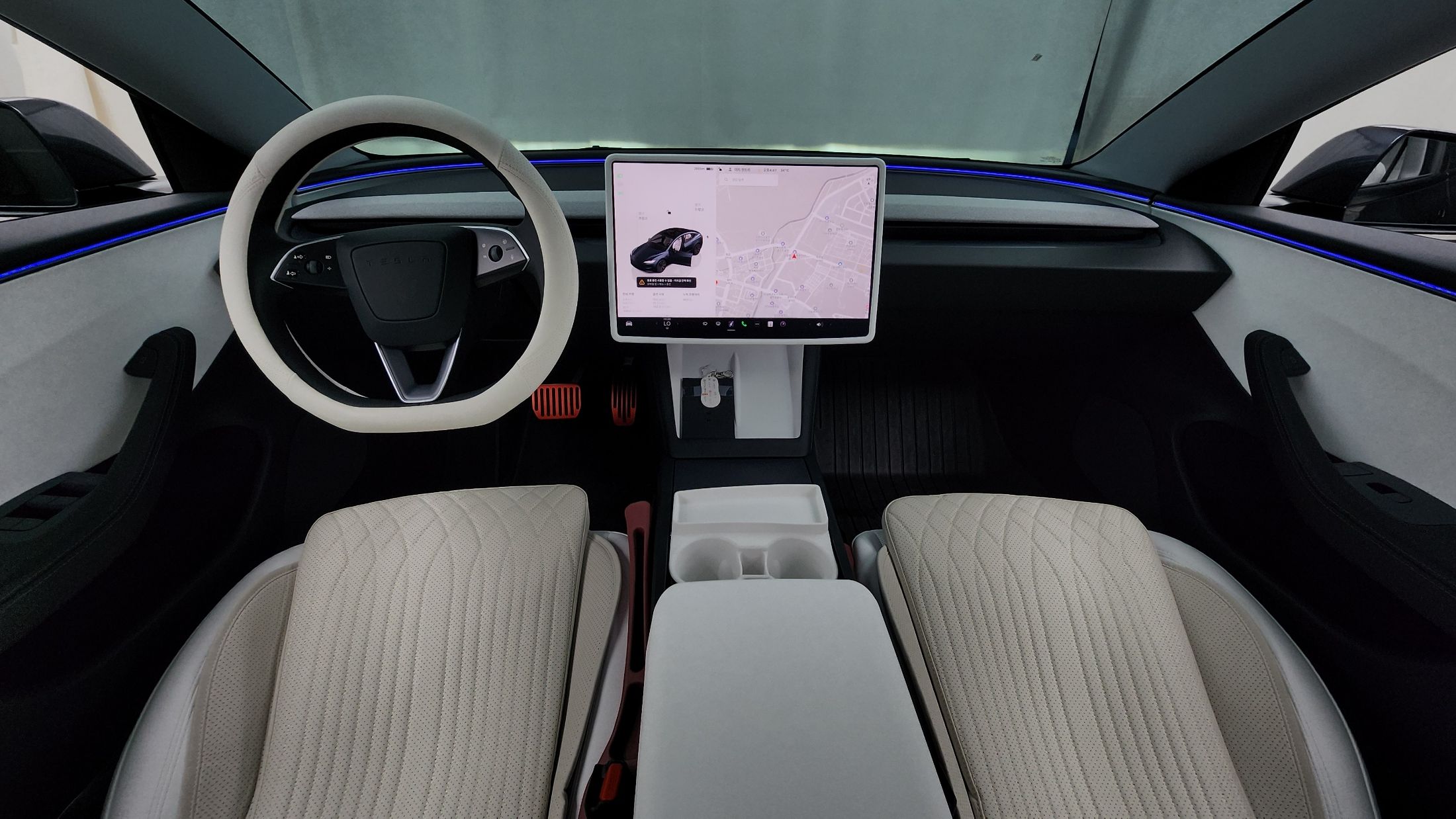 TESLA MODEL 3 2025