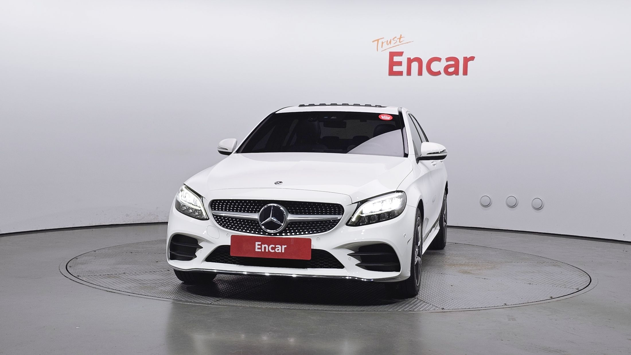 MERCEDES BENZ C-CLASS W205 2019