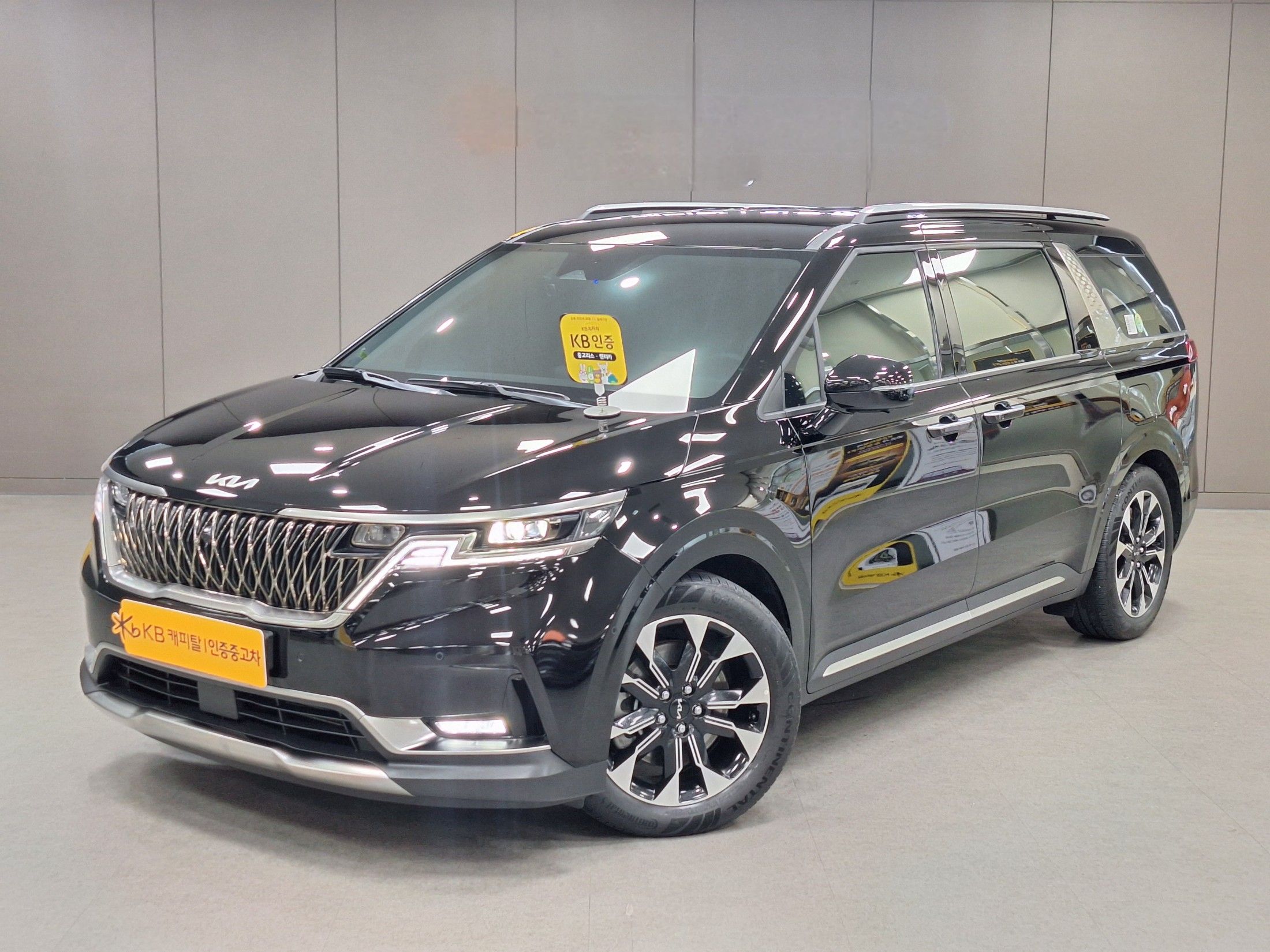 Аукционный лист KIA CARNIVAL 2022