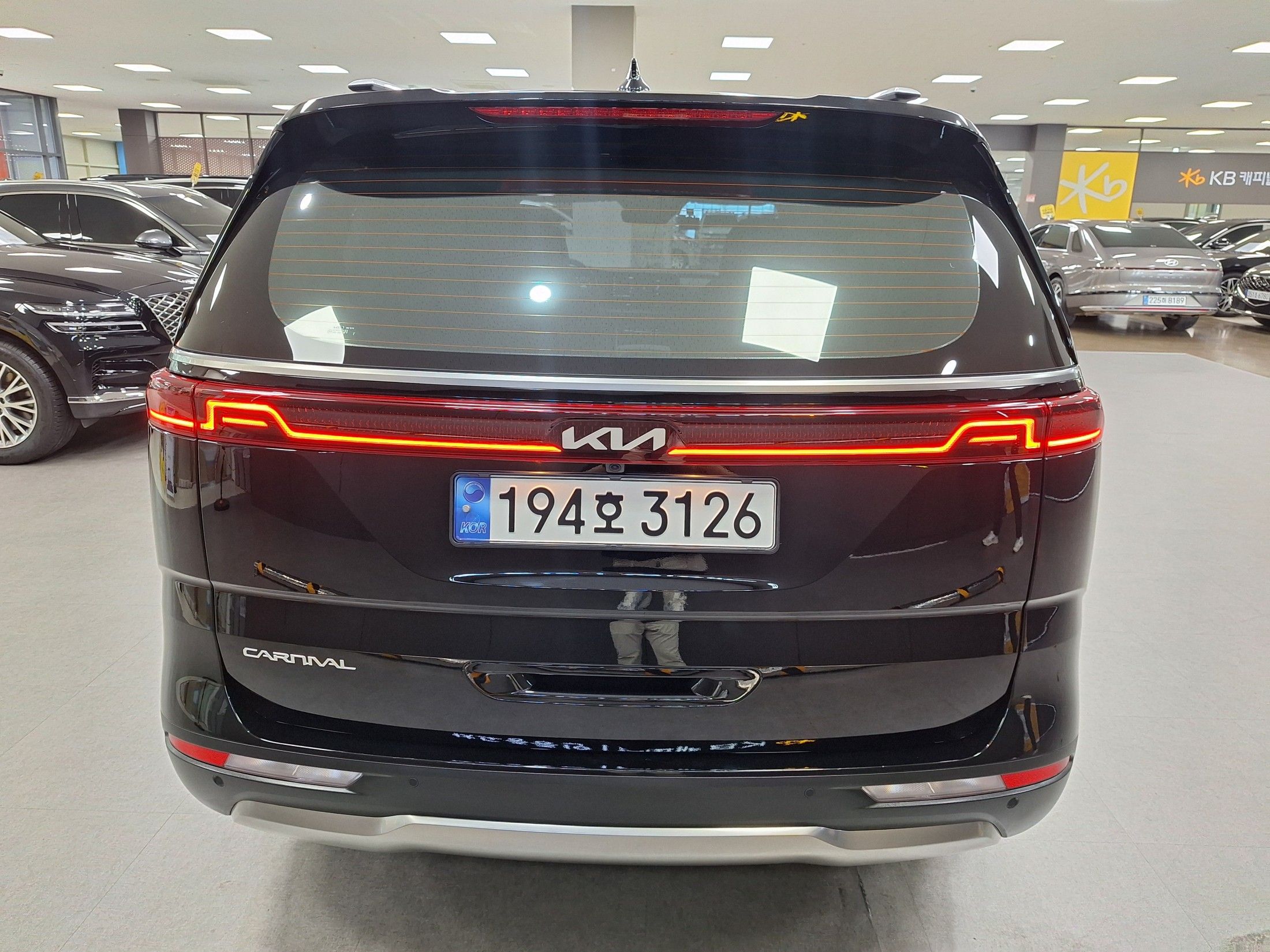 KIA CARNIVAL 2022