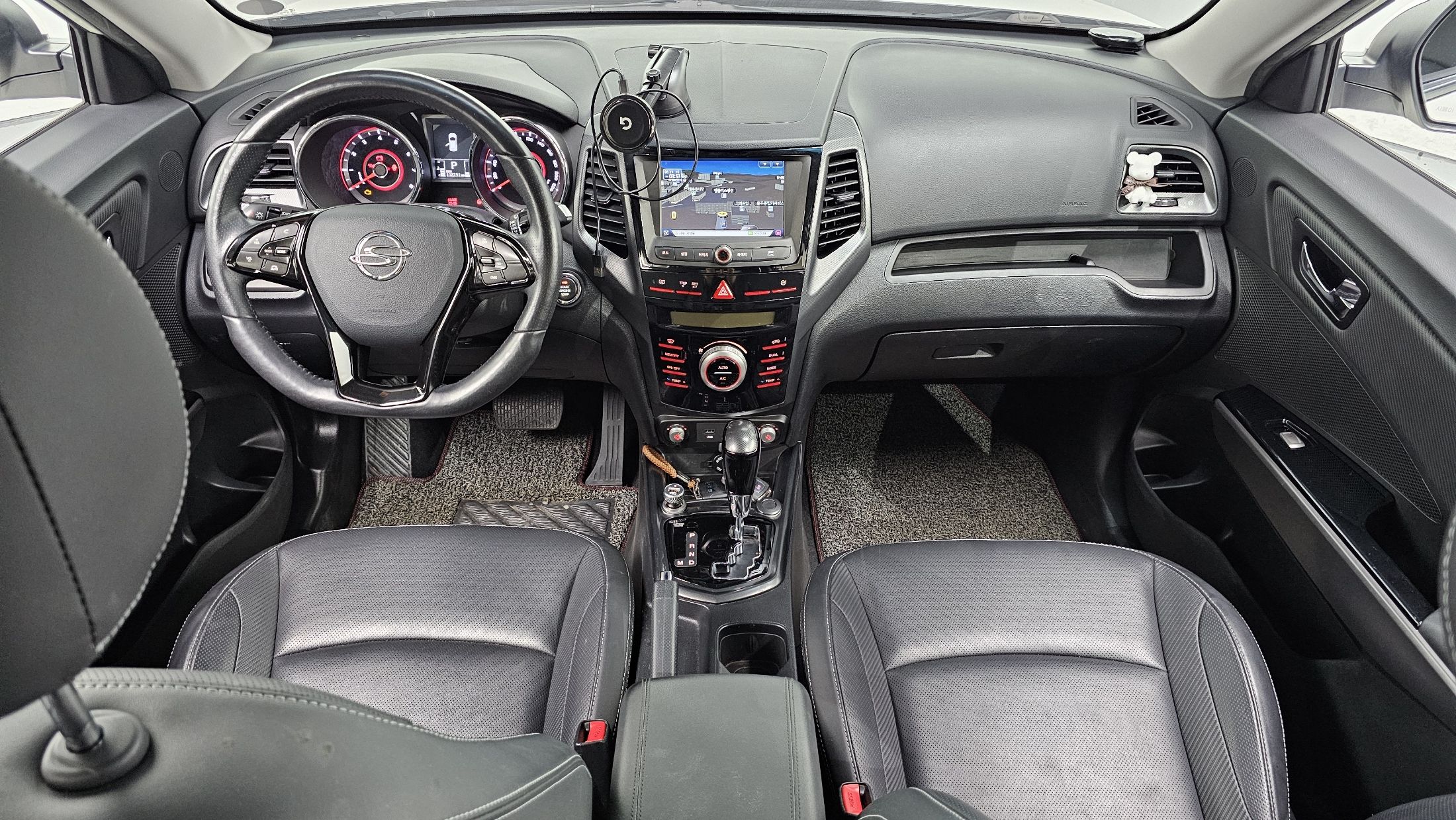 SSANGYONG TIVOLI 2017