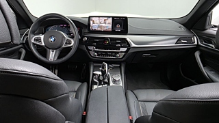 BMW 5-SERIES G30 2022