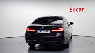 BMW 5-SERIES G30 2020