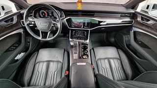 AUDI A7 4K 2021