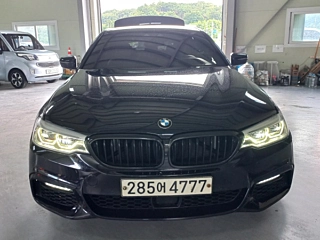 BMW 5-SERIES G30 2020