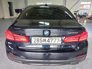 BMW 5-SERIES G30 2020