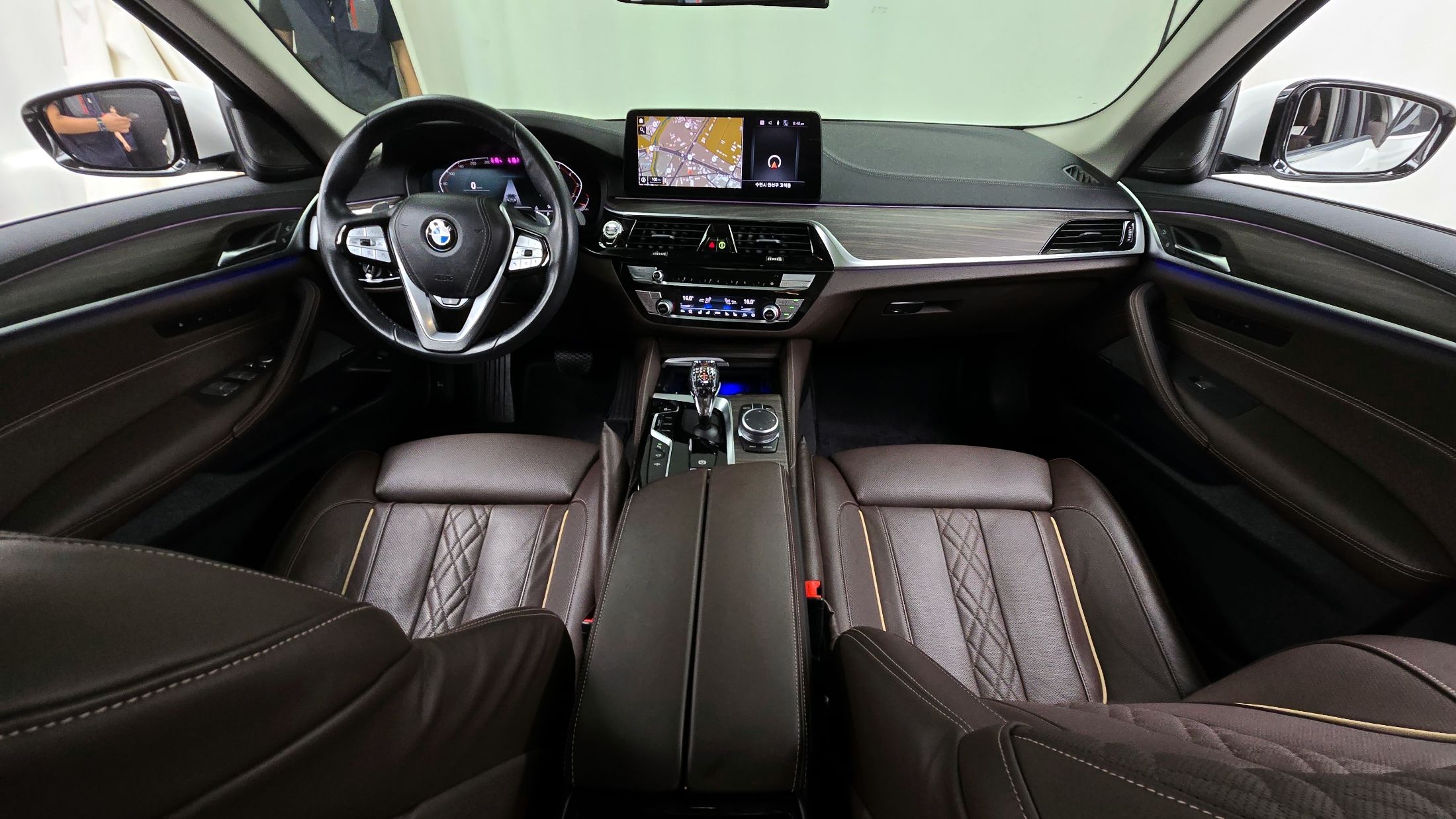 BMW 5-SERIES G30 2020