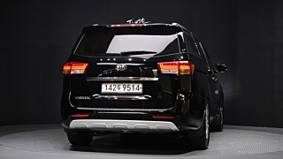 KIA CARNIVAL 2017