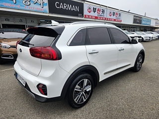 KIA NIRO 2021