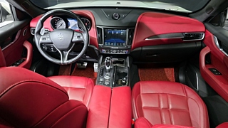 MASERATI LEVANTE 2017