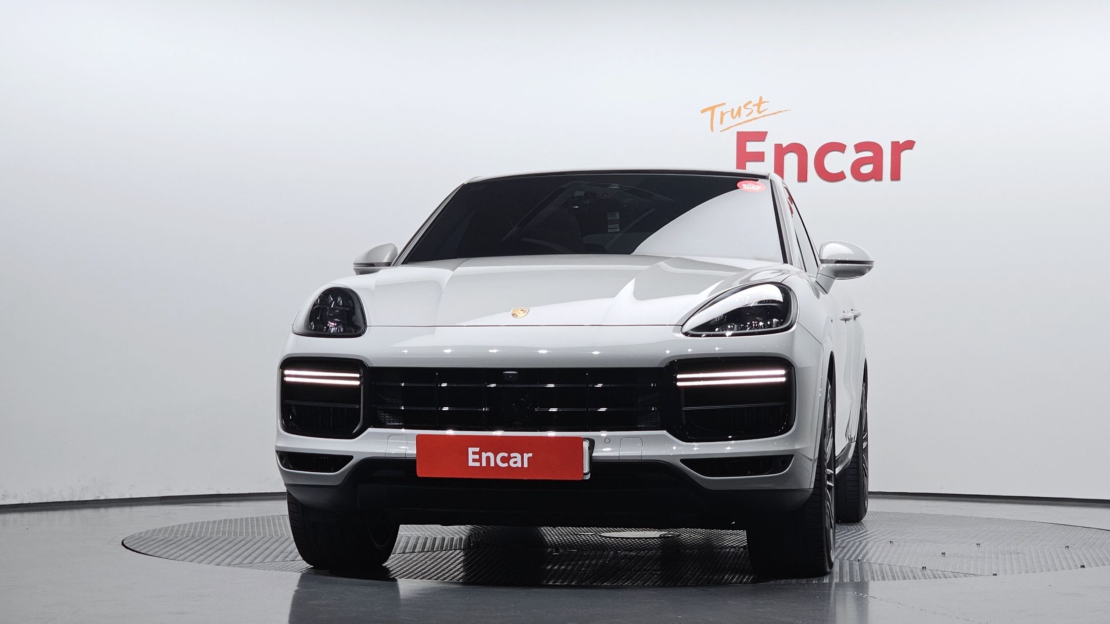 PORSCHE CAYENNE PO536 2021