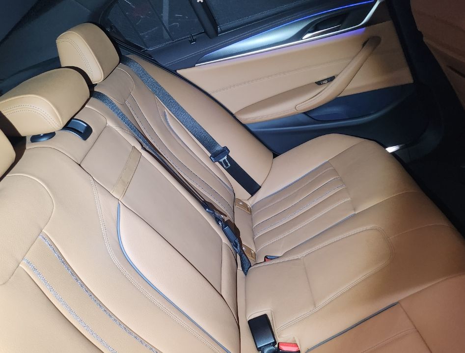 BMW 5-SERIES G30 2023