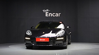 PORSCHE PANAMERA 2016