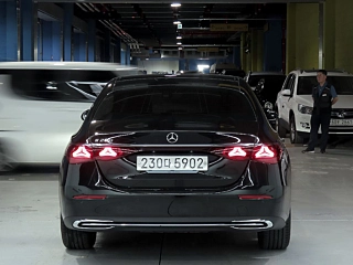 MERCEDES BENZ E-CLASS W214  2024