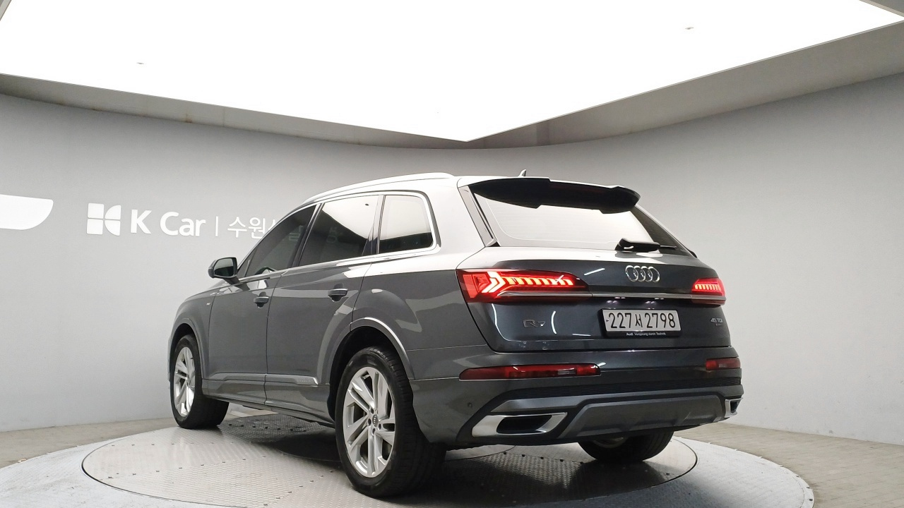 AUDI Q7 4M 2020