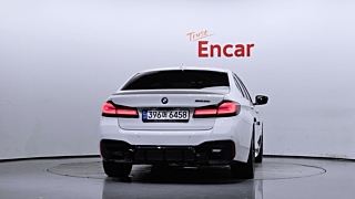 BMW 5-SERIES G30 2021