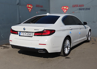 BMW 5-SERIES G30 2023