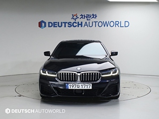 BMW 5-SERIES G30 2022