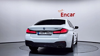 BMW 5-SERIES G30 2022