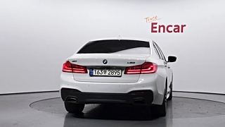 BMW 5-SERIES G30 2017