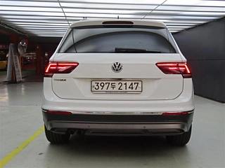 VOLKSWAGEN TIGUAN 2019