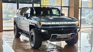 Заказать HUMMER EV