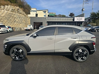 Заказать HYUNDAI KONA SX2