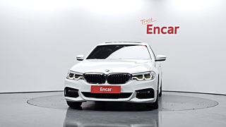 BMW 5-SERIES G30 2018
