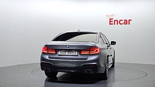 BMW 5-SERIES G30 2017