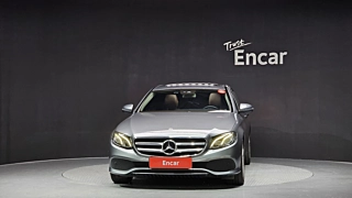 MERCEDES BENZ E-CLASS W213 2018
