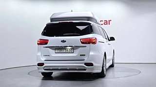 KIA CARNIVAL 2018