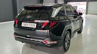 HYUNDAI TUCSON NX4 2021