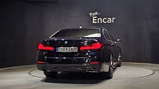 BMW 5-SERIES G30 2023