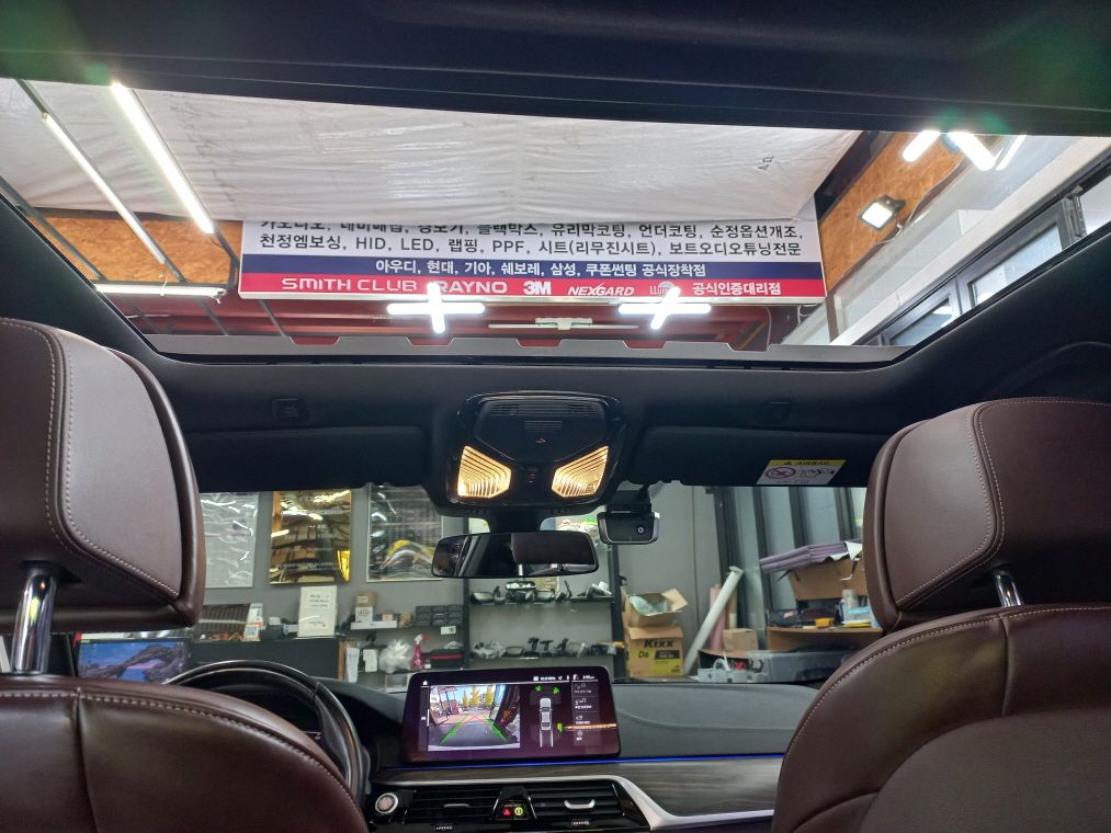 BMW 5-SERIES G30 2020