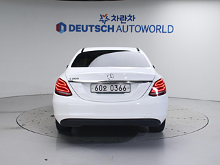 MERCEDES BENZ C-CLASS W205 2016