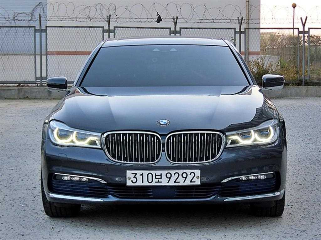 Аукционный лист BMW 7-SERIES G11 2016