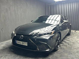 LEXUS ES300H 2023