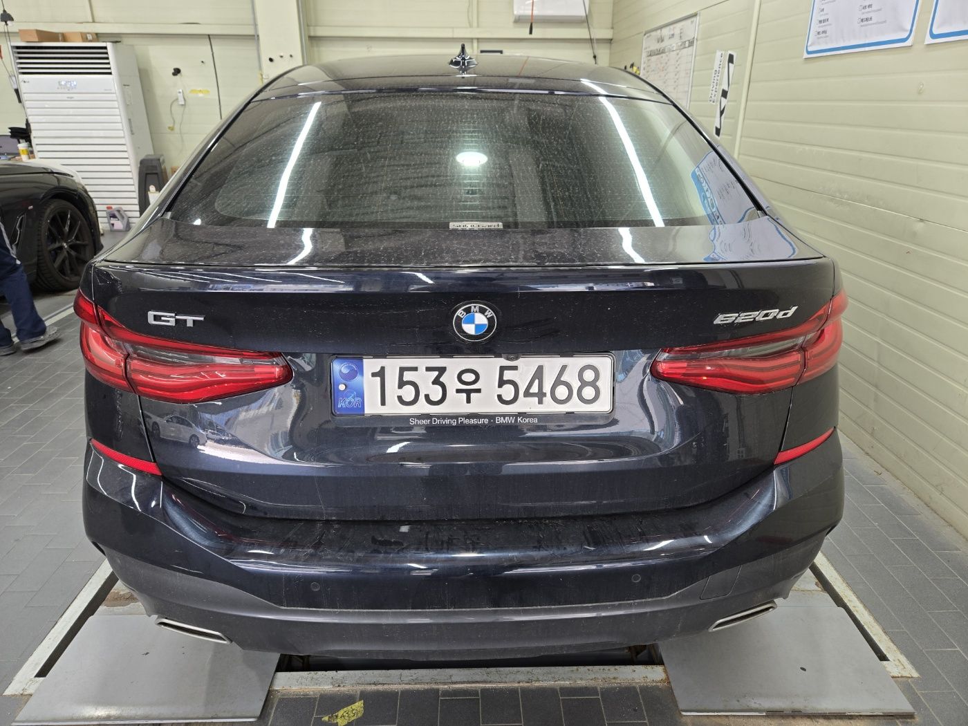 BMW 6-SERIES GT G32 2023