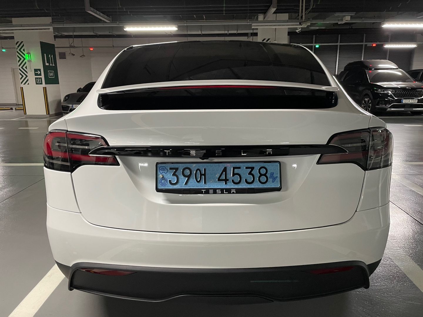 TESLA MODEL X 2023