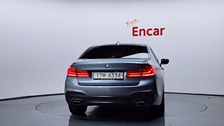 BMW 5-SERIES G30 2017