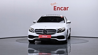 MERCEDES BENZ E-CLASS W213 2017