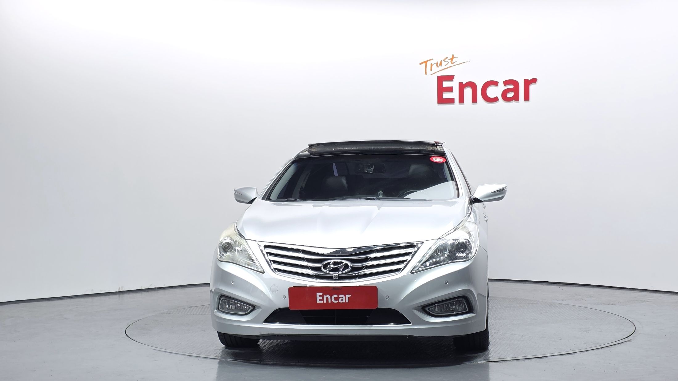 HYUNDAI GRANDEUR HG 2011