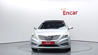 HYUNDAI GRANDEUR HG 2011