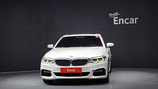 BMW 5-SERIES G30 2018