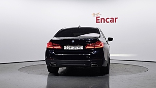 BMW 5-SERIES G30 2018