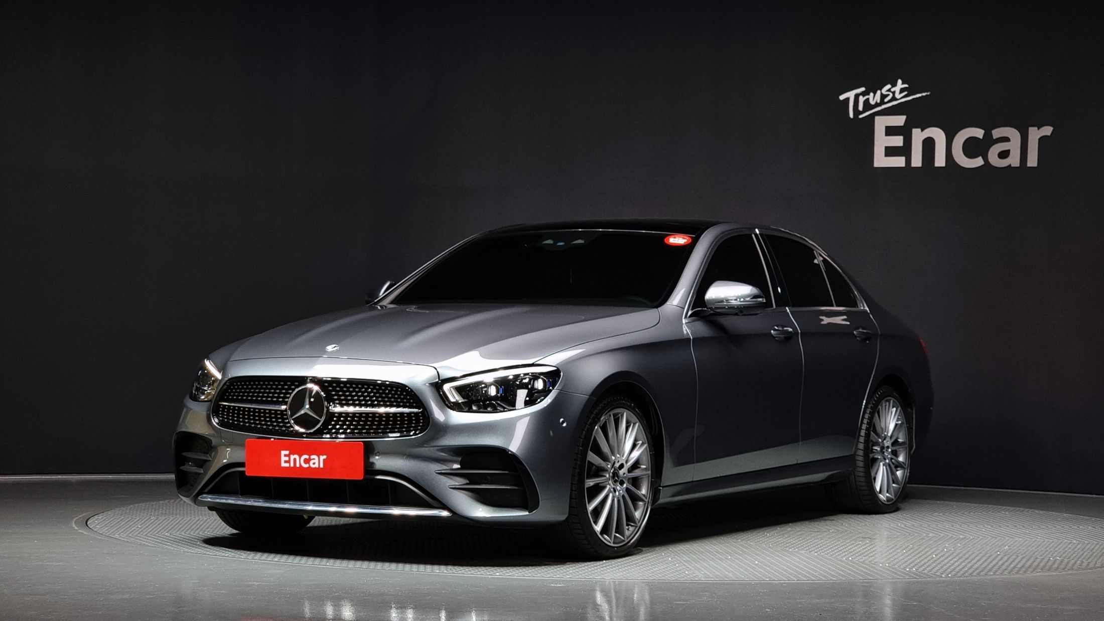 MERCEDES BENZ E-CLASS W213 2022