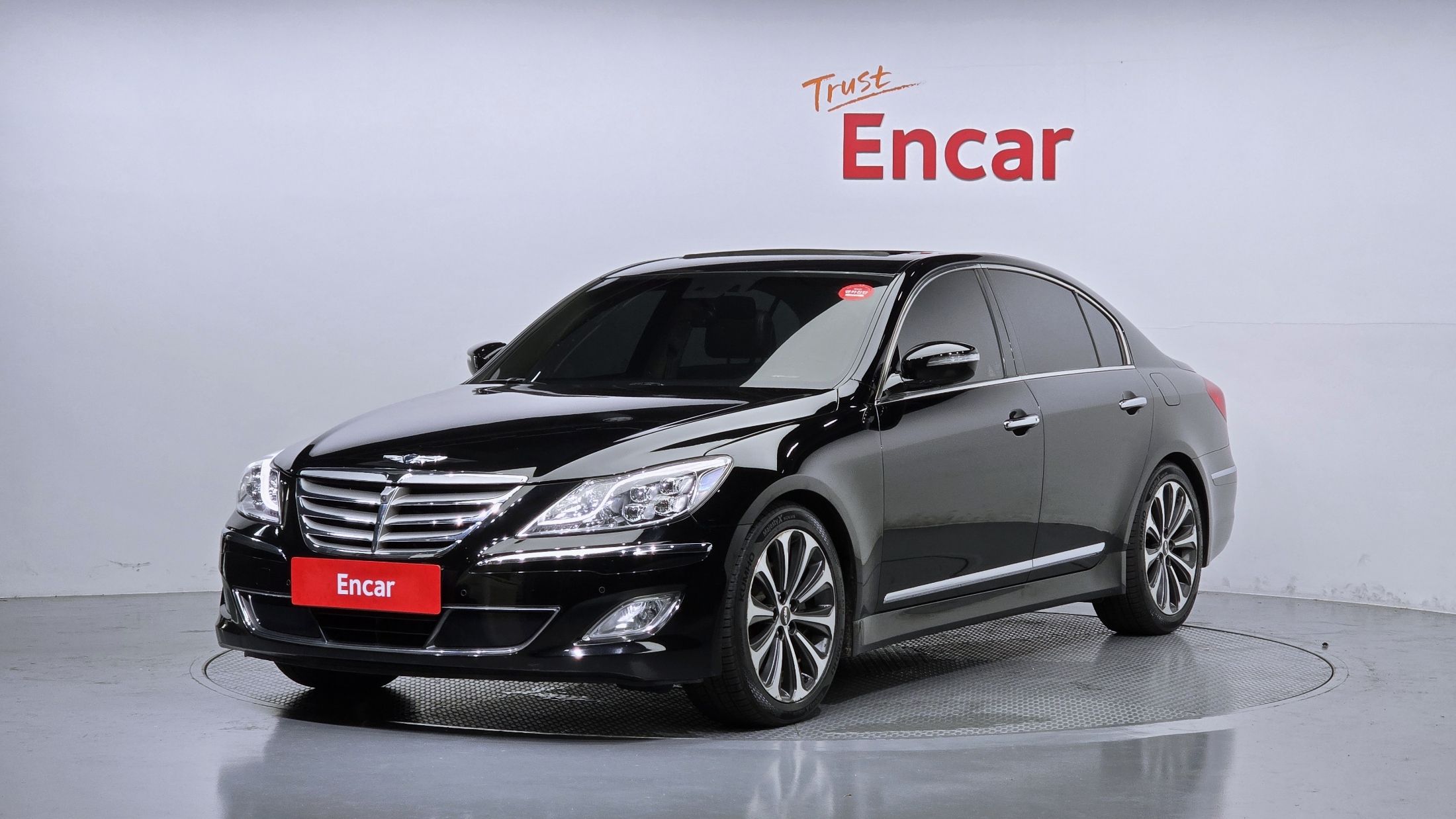 HYUNDAI GENESIS 2012
