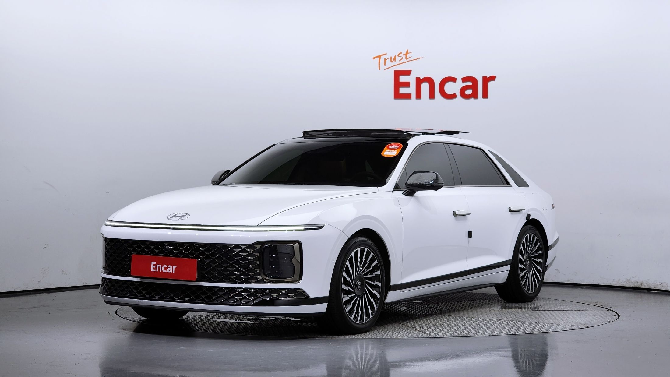 HYUNDAI GRANDEUR HYBRID GN7 2023